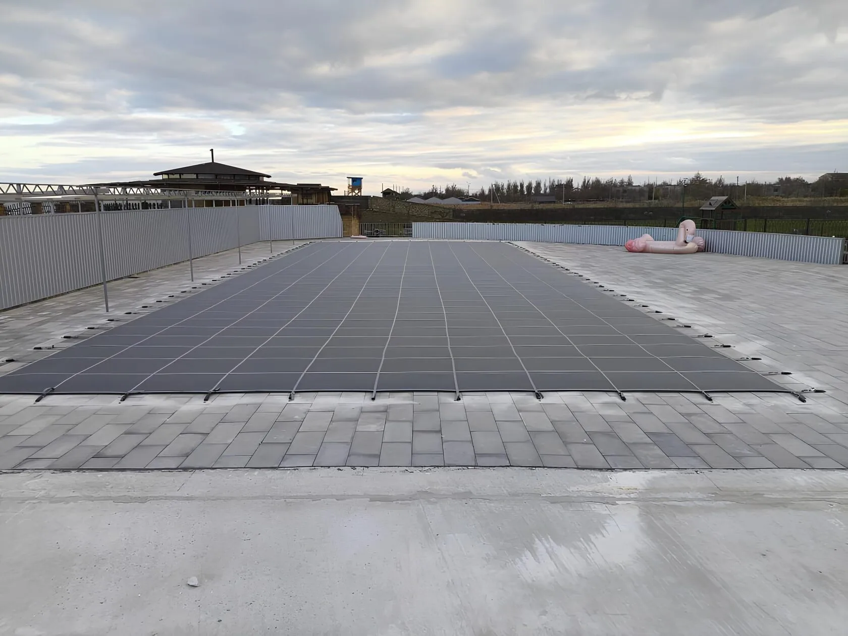 Защитное покрывало для бассейна в Великом Новгороде